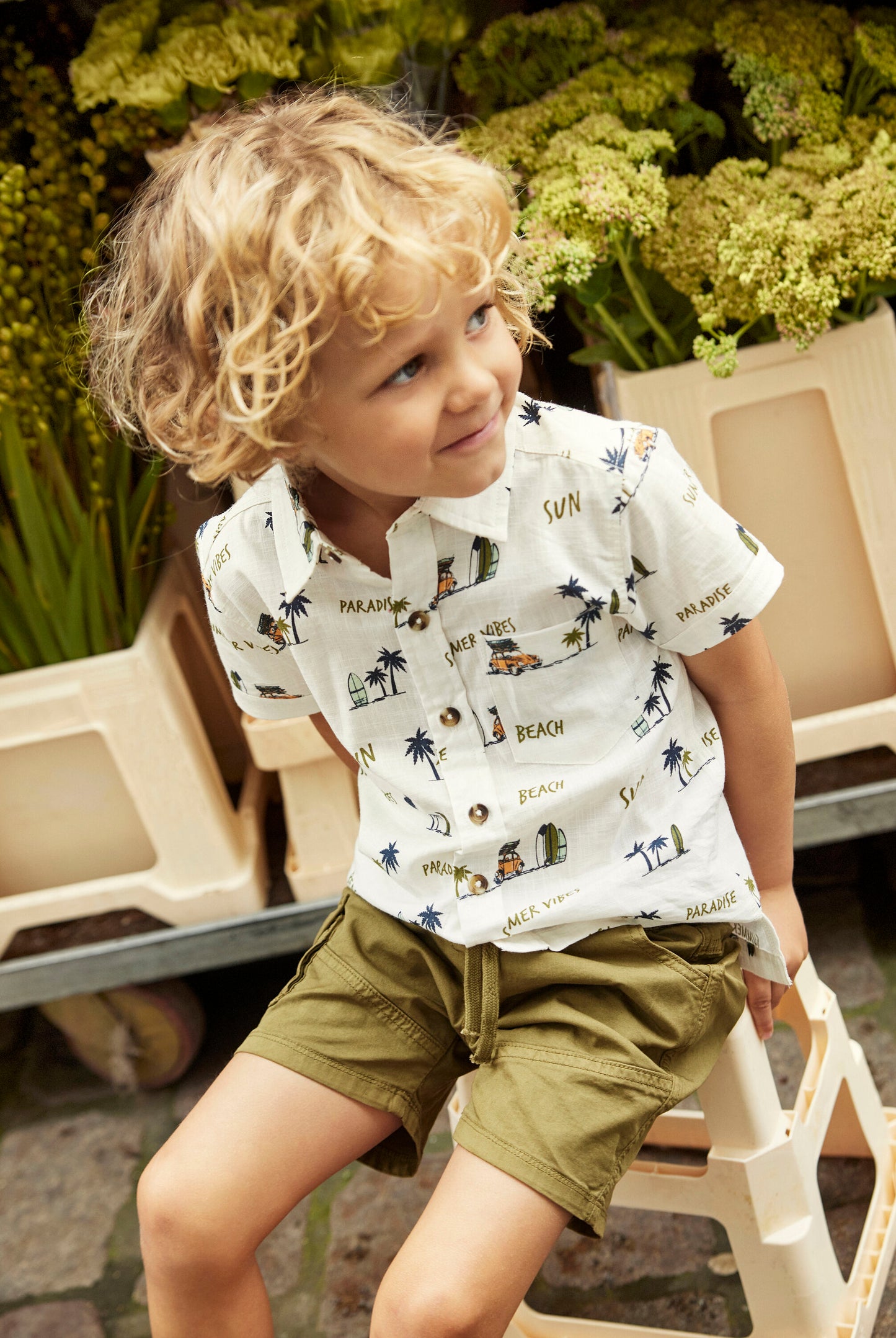Kurze Hose Olive