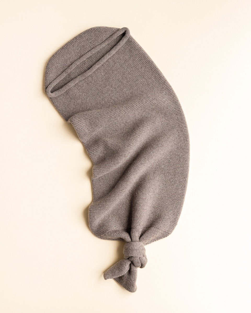 Hvid Cocoons, Otter