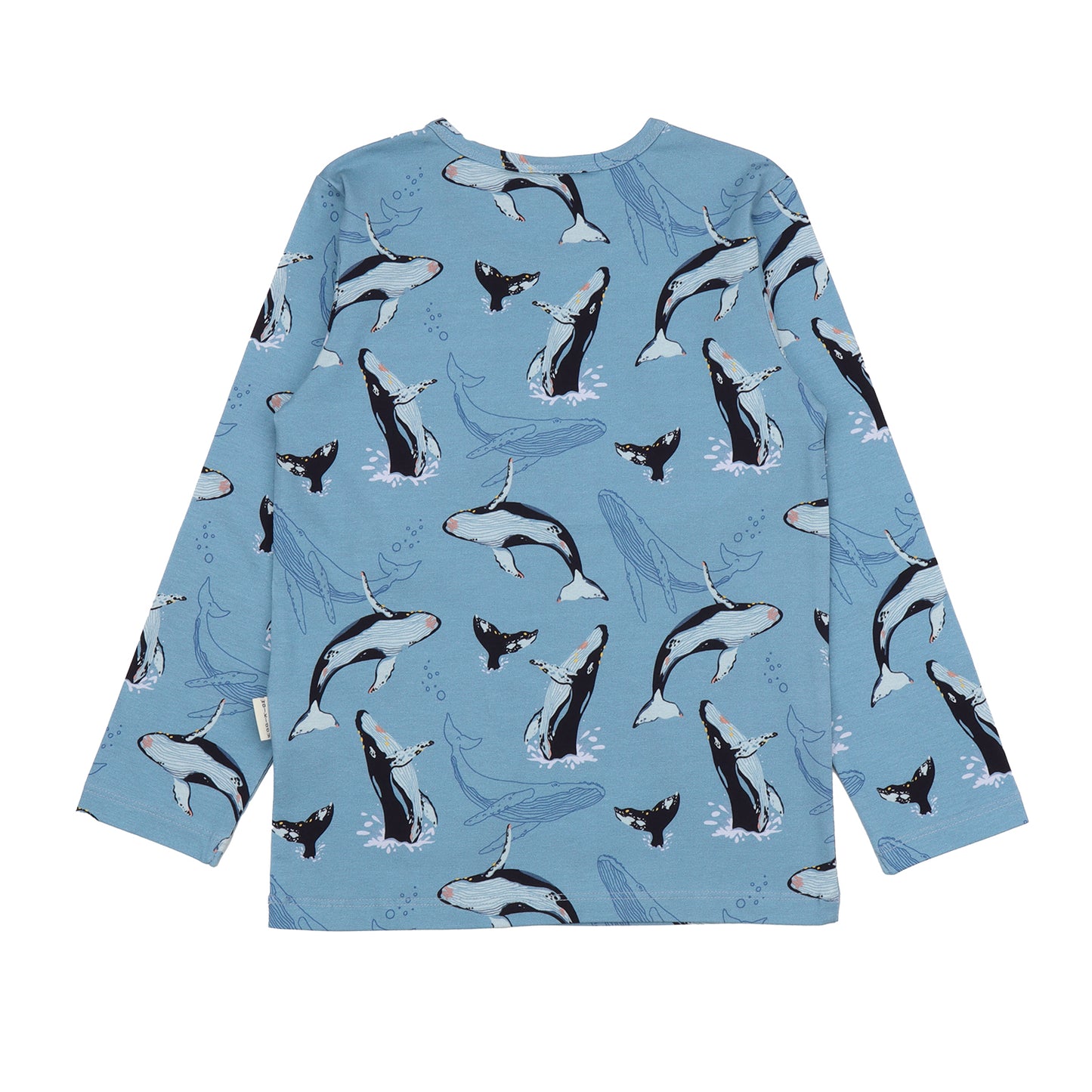 Rückansicht vom Walkiddy Shirt mit Wal-Print aus Bio-Baumwolle – zu kaufen bei Bärechind in Winterthur, Zürich, Schweiz.