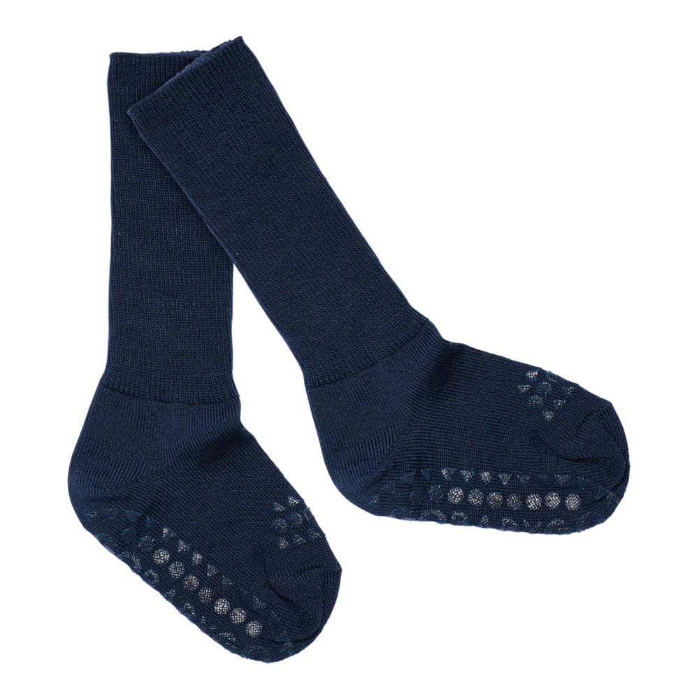 GoBabyGo Wollsocken in Navy mit Anti-Rutsch-Noppen – weiche Babysocken aus Superwash-Wolle
