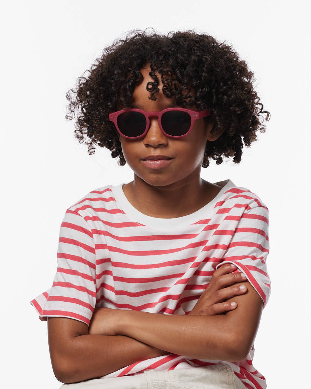 IZIPIZI Kindersonnenbrille Cranberry, erhältlich bei Bärechind