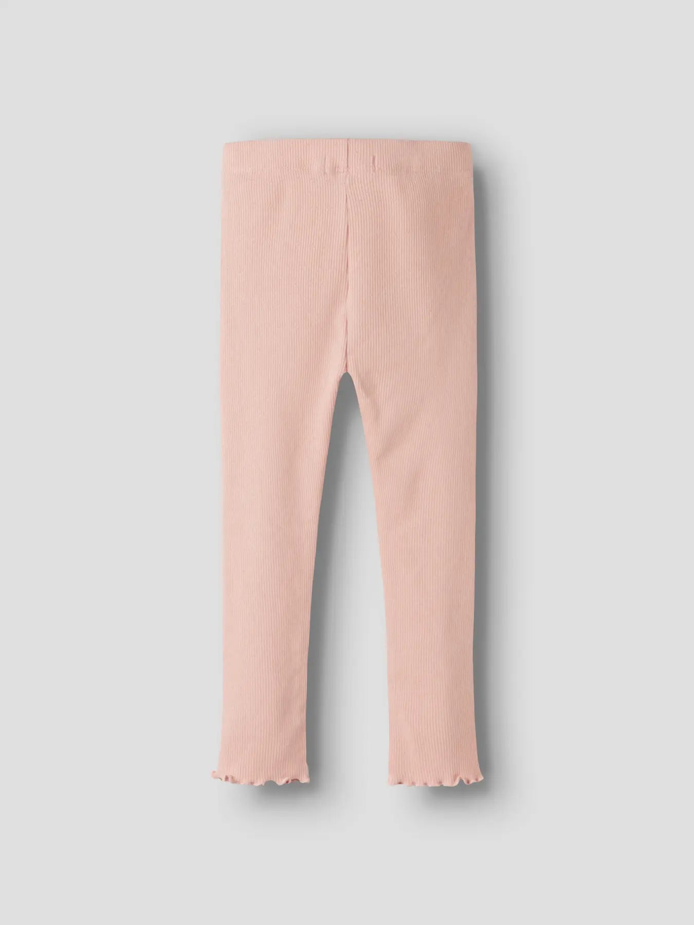 Rückansicht der rosa Ripp-Leggings von LIL'ATELIER aus Bio-Baumwolle – erhältlich bei Bärechind in Winterthur, Zürich, Schweiz.