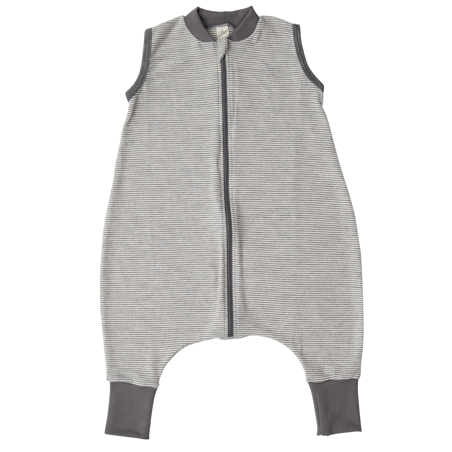 Nachhaltiger Lilano Schlafsack Ringel mit Füssen in Grau– Wolle-Seide für optimale Temperaturregulierung. Im Kinderladen in Winterthur, Zürich, Schweiz erhältlich, oder Online.