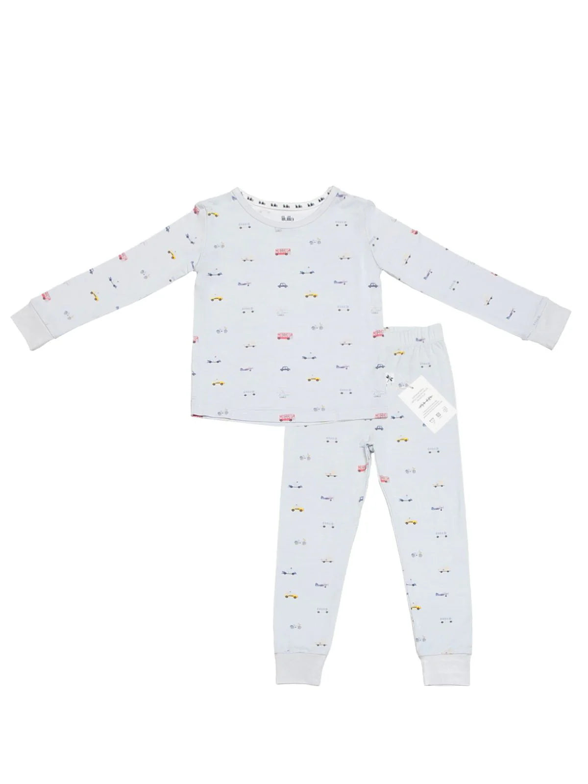 Zweiteiliger Kinderpyjama Little Ride von Lilulila aus weichem Bambus – flach hingelegt, erhältlich bei Bärechind in Winterthur, Schweiz.