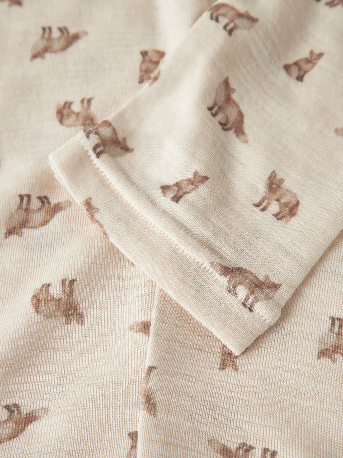 Bärechind Lil'Atelier Merino/Modal Fuchs Legging, Detailansicht des feinen Stoffs