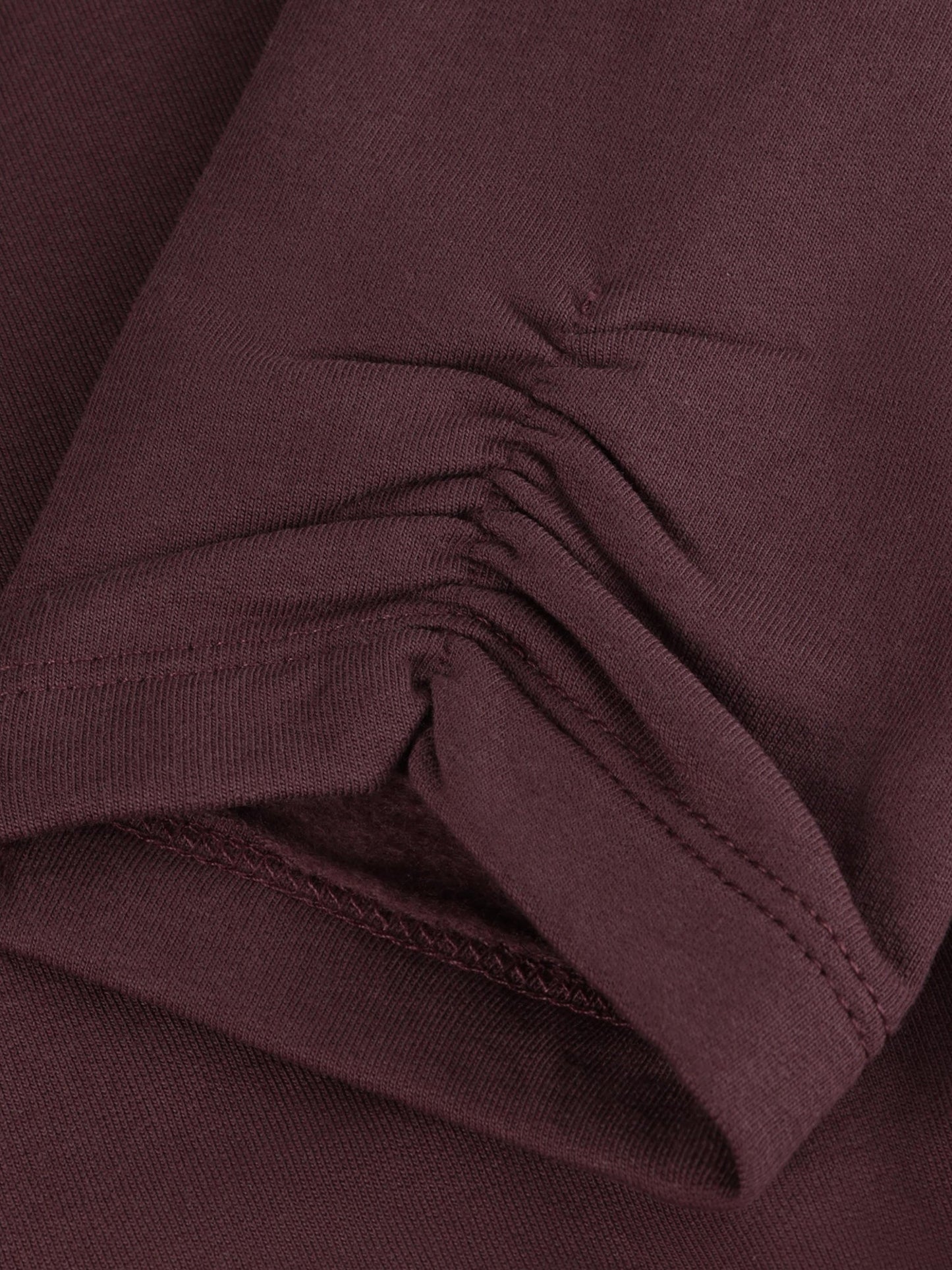 Minymo Bio Sweatleggings in Huckleberry, Detailansicht Stoff