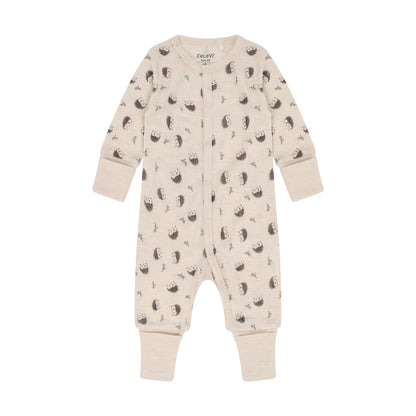 CeLaVi Merino Strampler Baby mit Igelprint in Walnut, Vorderansicht