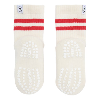Weisse GoBabyGo Rutschsocken Sport mit roten Streifen – nachhaltig und bequem bei Bärechind Winterthur, Zürich, Schweiz.