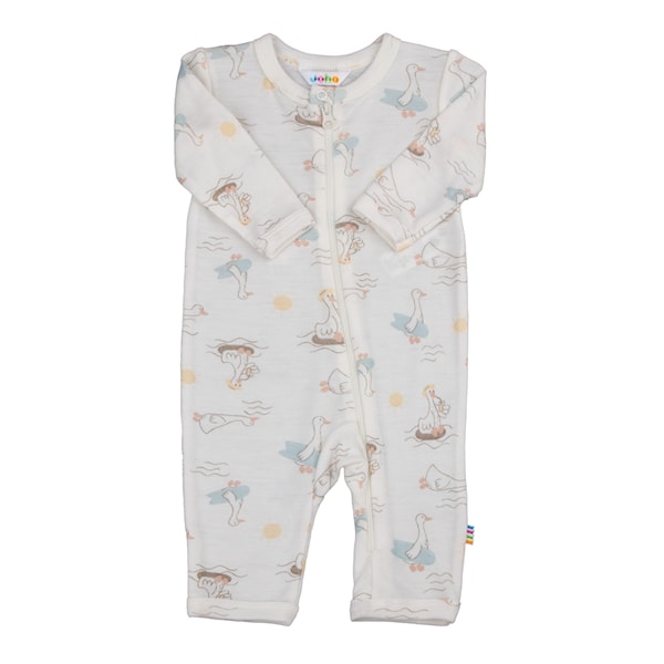 Joha Baby-Strampler mit langen Ärmeln und süssem Gänsemuster, gefertigt aus weichem Material für optimalen Komfort.