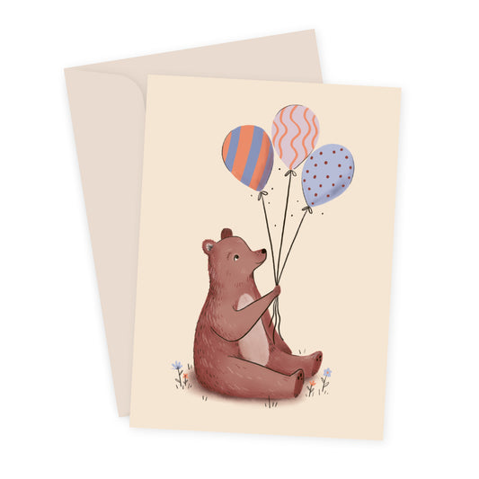Faltkarte mit Bär und bunten Ballonen, Illustration von Sarah von Rickenbach, inkl. Recycling-Couver