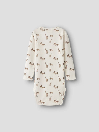 Langarm Babybody mit Giraffen- und Löwen-Print in Creme von Lil’ Atelier im Bärechind Winterthur Zürich Schweiz