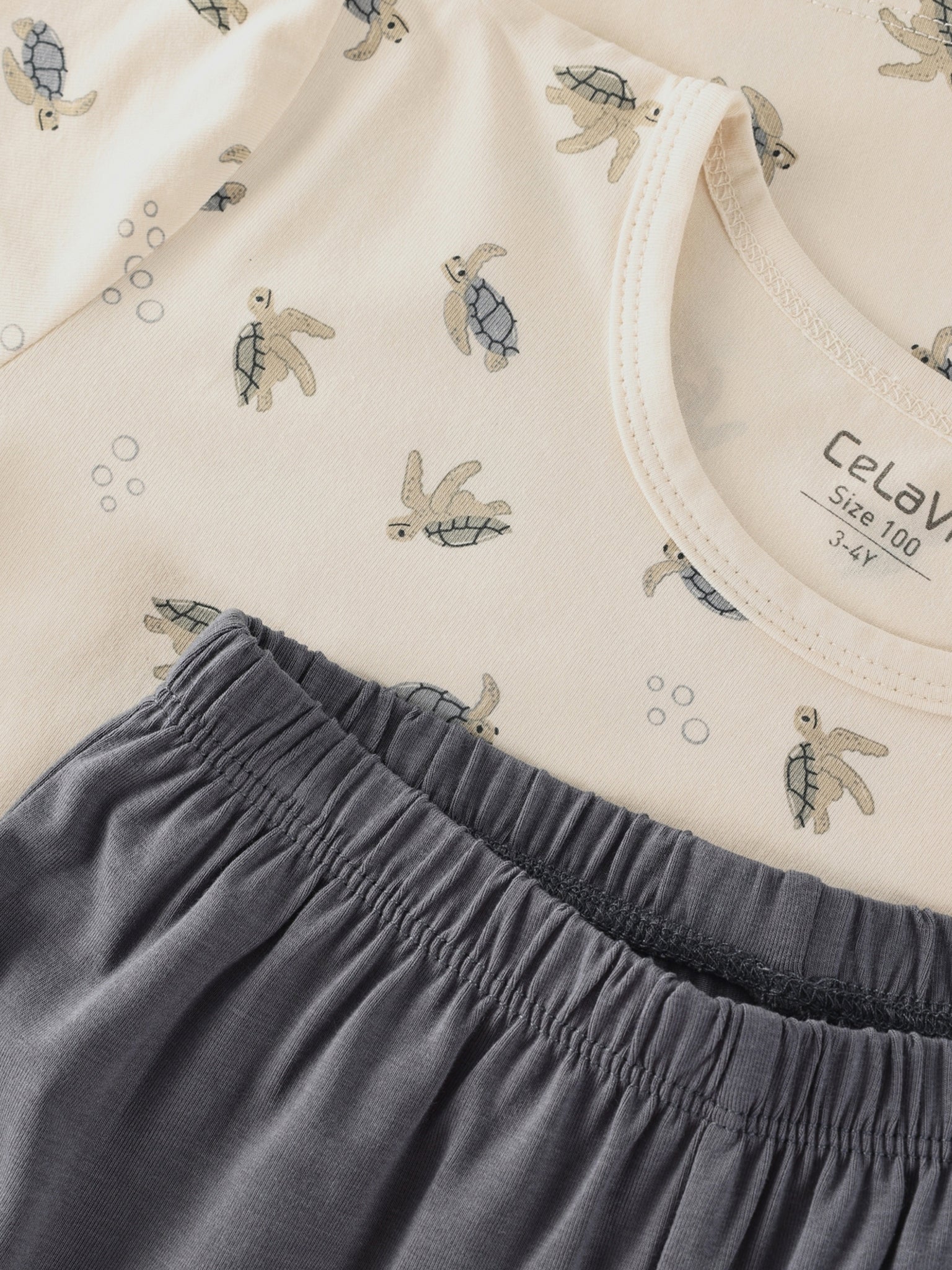 Detail elastischer Bund CeLaVi Bambus Pyjama Shorts für Kinder, Bärechind Winterthur Zürich Schweiz