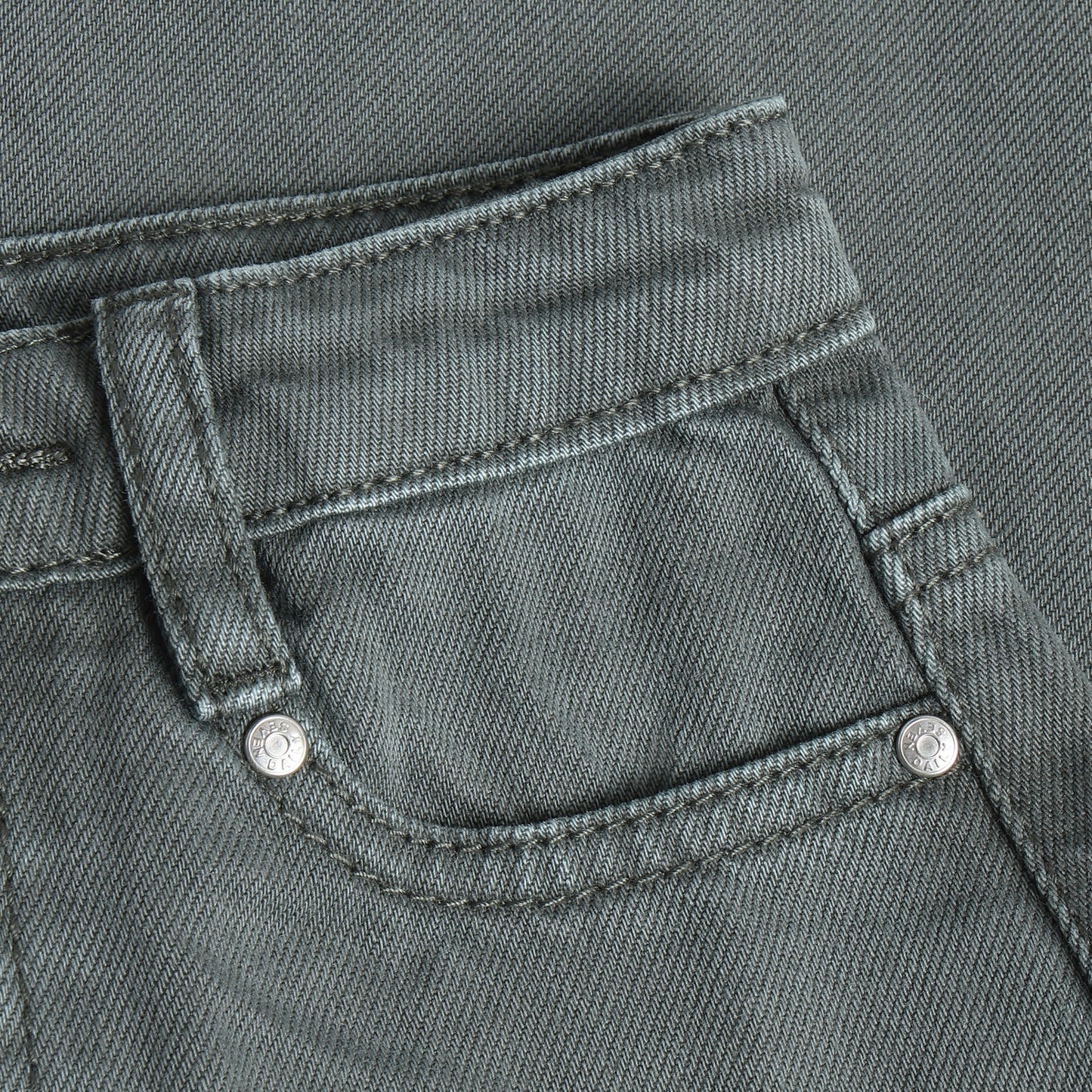 Daily Seven Barrel Fit Hose Grün bei Bärechind