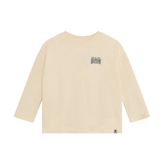 Beiges Langarmshirt mit dezentem Daily Seven Logo für Kinder