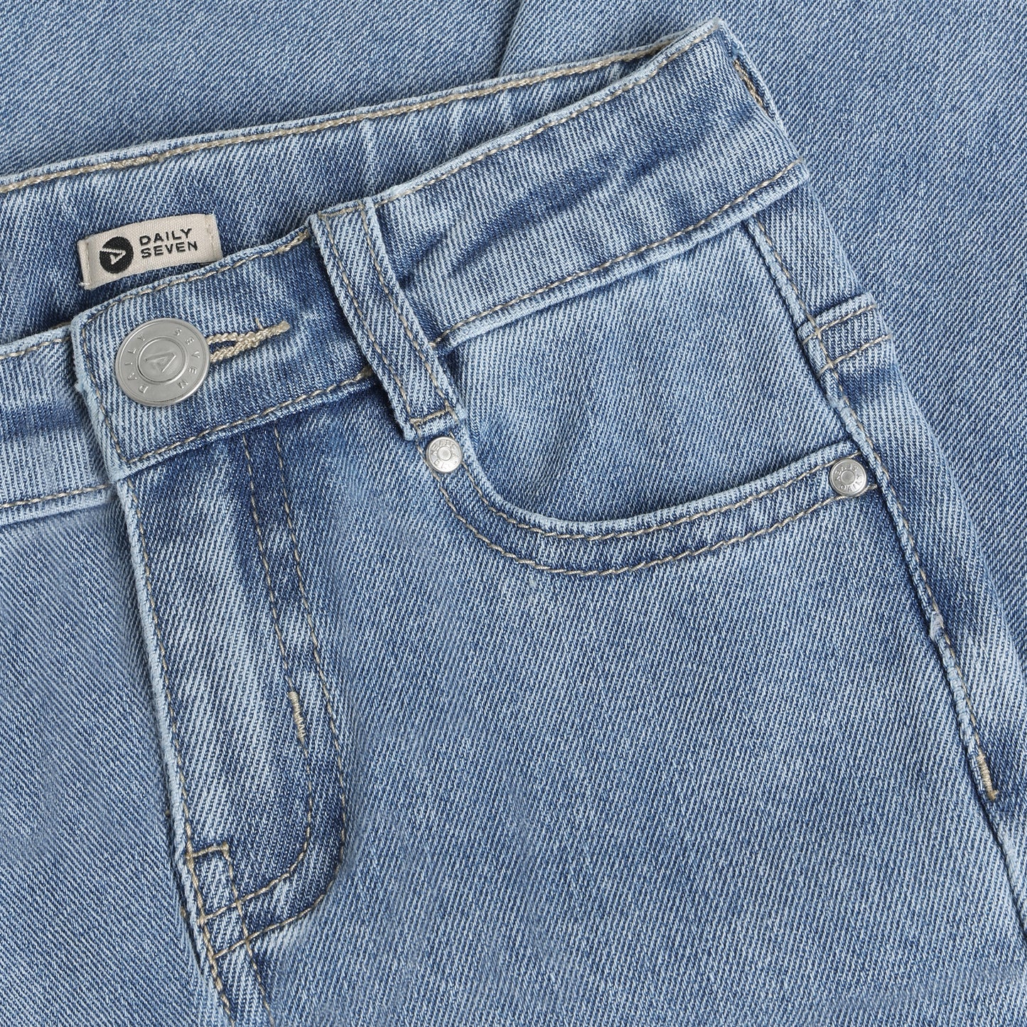 Daily Seven Straight Fit Jeans Dark Navy bei Bärechind