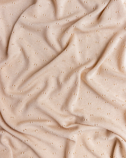 Detailansicht Babydecke Bibi aus Merinowolle in Beige, Bärechind Winterthur Zürich Schweiz.