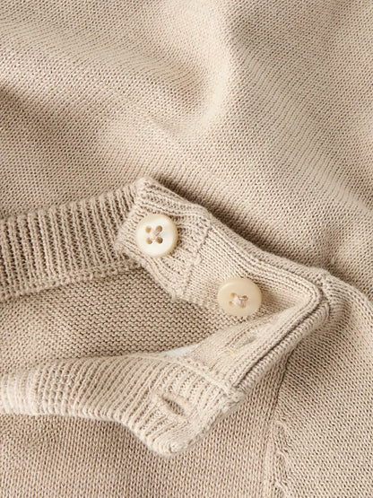 Detailaufnahme Möwen Motiv auf Baby Strickpullover aus Baumwolle, erhältlich bei Bärechind Winterthur Zürich Schweiz.