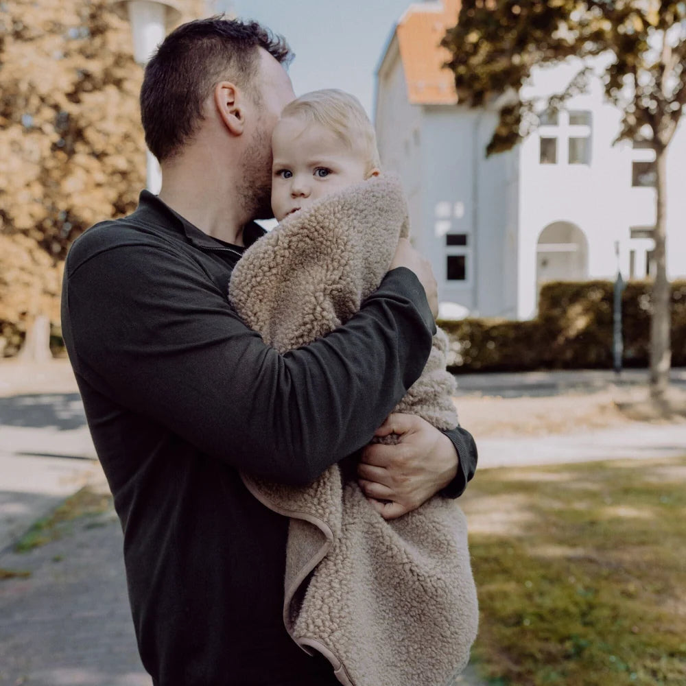 Emma & Noah Babydecke aus Merinowolle für Zuhause und unterwegs in der Schweiz