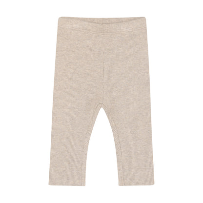 Beige Baby Ripp Leggings aus Bio-Baumwolle und TENCEL von Fixoni – erhältlich bei Bärechind Winterthur Zürich Schweiz.