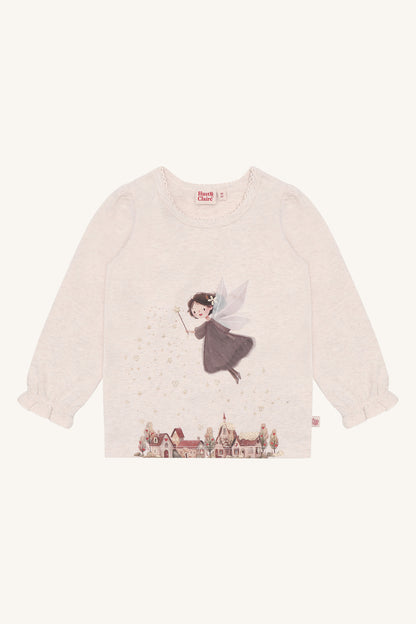Hust & Claire Alma Langarmshirt in Wheat Melange mit Fee und Winterdorf-Print, Vorderansicht
