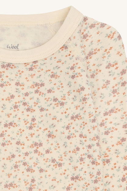 Bärechind Hust & Claire Baloo Wickelbody, Detailansicht Blumenprint