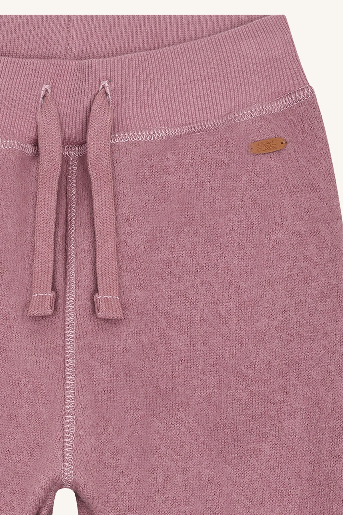 Detail der Hust & Claire Gia Wollwalkhose in Pale Mauve mit elastischem Bund und Bindeband