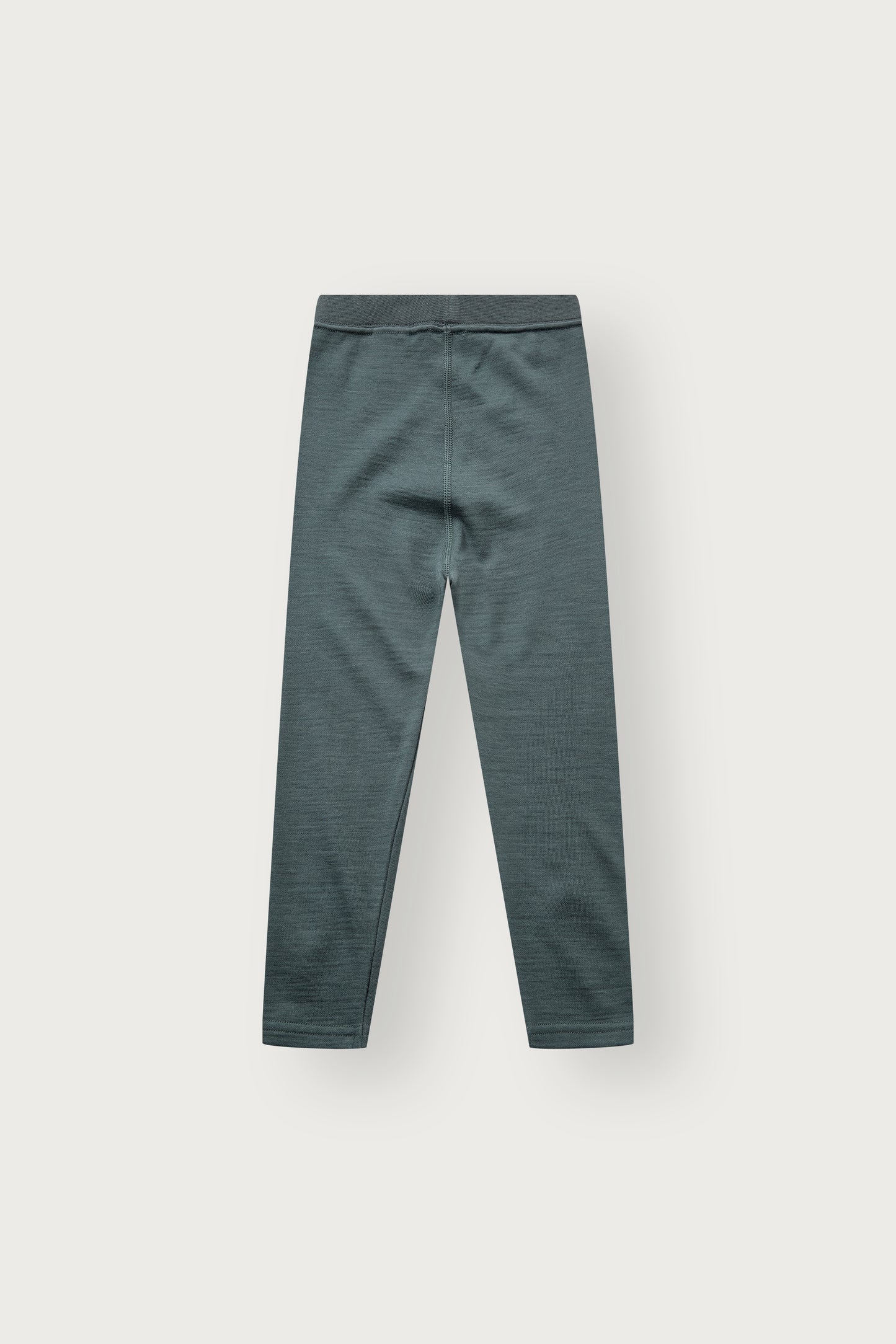 Rückansicht der Laki Leggings in Balsam Green mit elastischem Bund für viel Bewegungsfreiheit