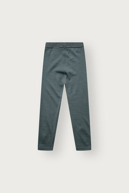 Rückansicht der Laki Leggings in Balsam Green mit elastischem Bund für viel Bewegungsfreiheit