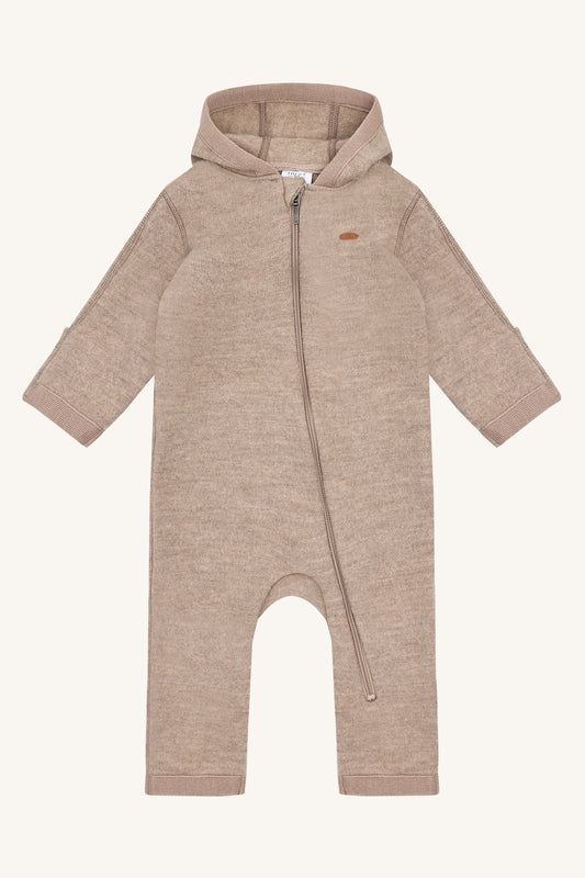 hust&claire-wollwalk-overall-maddy-biscuit-baerechind-winterthur-zuerich-schweiz