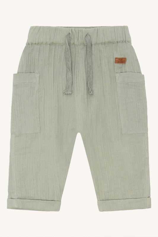 Hust&Claire Tue Musselin Hose in Iceberg Grün aus Baumwolle, nachhaltig ausgewählt im Bärechind Winterthur Zürich Schweiz.