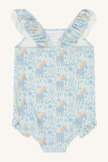 Rückansicht des Madiken Badeanzugs von Hust&Claire mit Einhornmotiv, Bärechind Winterthur, Zürich, Schweiz.