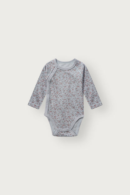 Baloo Wrap Tiny Wickelbody in A Bit Blue, Vorderansicht