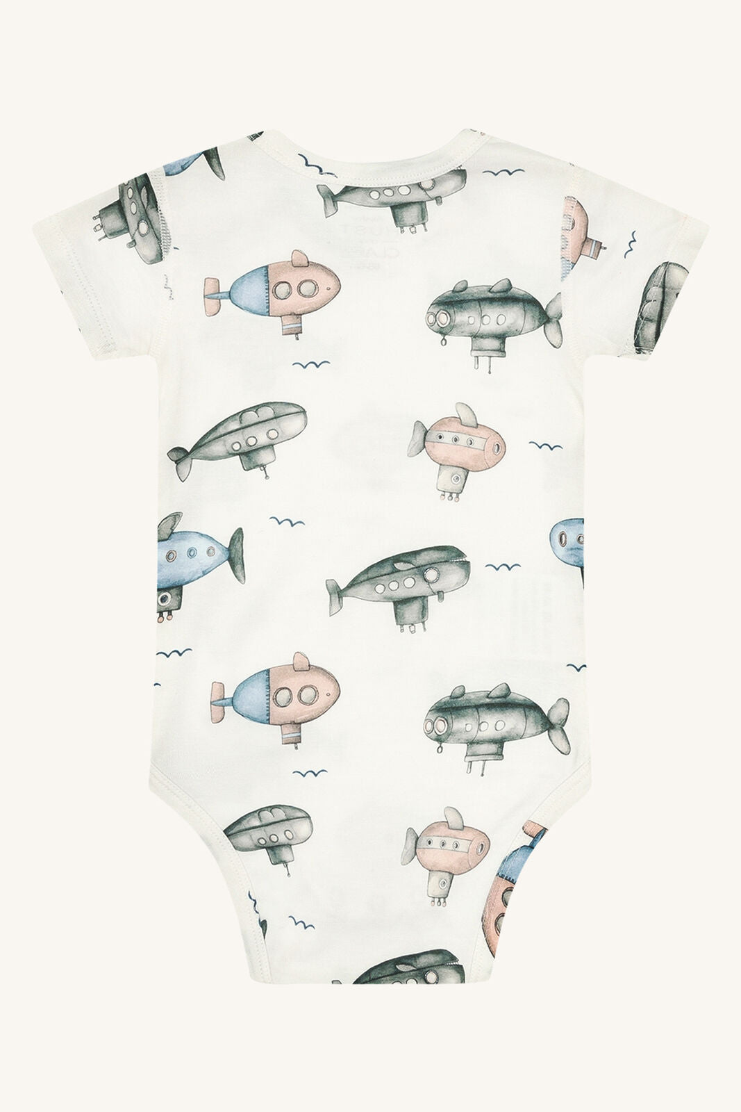 Rückansicht des Bambus Bodys Buller von Hust&Claire mit U-Boot Muster, Bärechind Winterthur, Zürich, Schweiz.