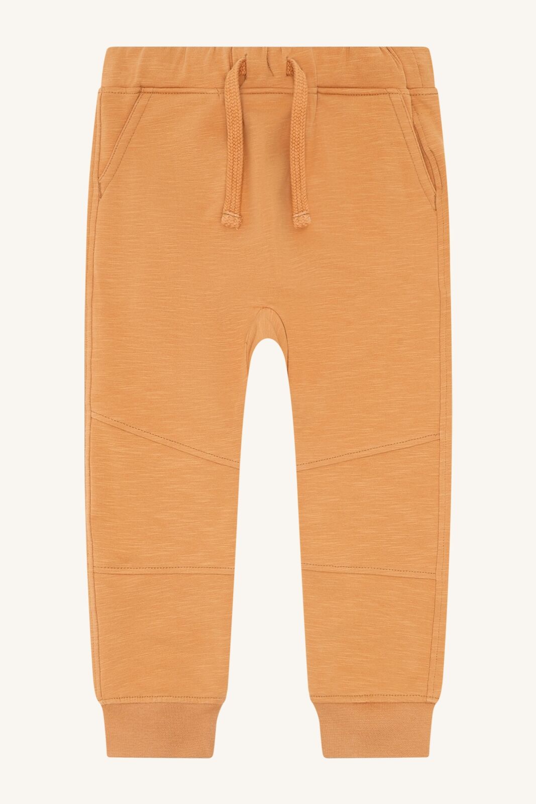 Georg Baumwollhose von Hust&Claire in Biscuit, Vorderansicht, Bärechind Winterthur, Zürich, Schweiz.