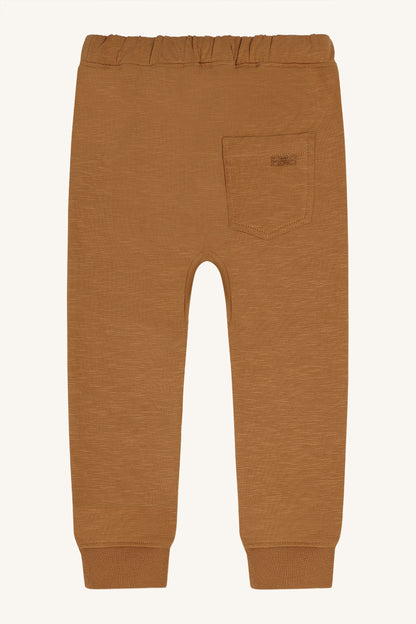 Jogginghose aus gebürsteter Bio-Baumwolle, innen flauschig und warm