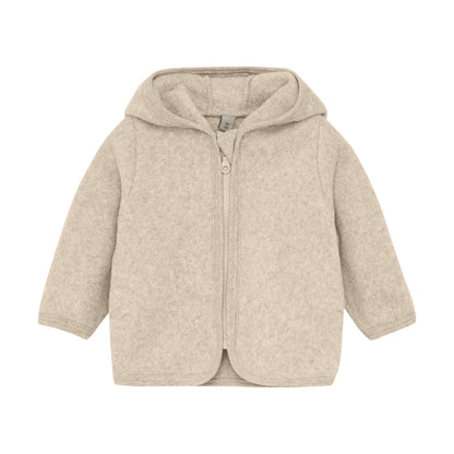 HutteliHut Babyjacke aus 100 % Baumwolle in Beige mit Kapuze und Reissverschluss. Weich und warm, ideal für kühle Tage. Zertifiziert nach OEKO-TEX® STANDARD 100. Erhältlich in Winterthur, Zürich, Schweiz.