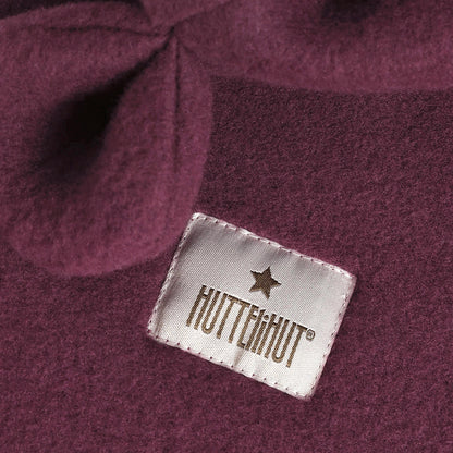 Merino Schlupfmütze mit Bärenohren von Huttelihut, Detailansicht aus dem Bärechind Sortiment
