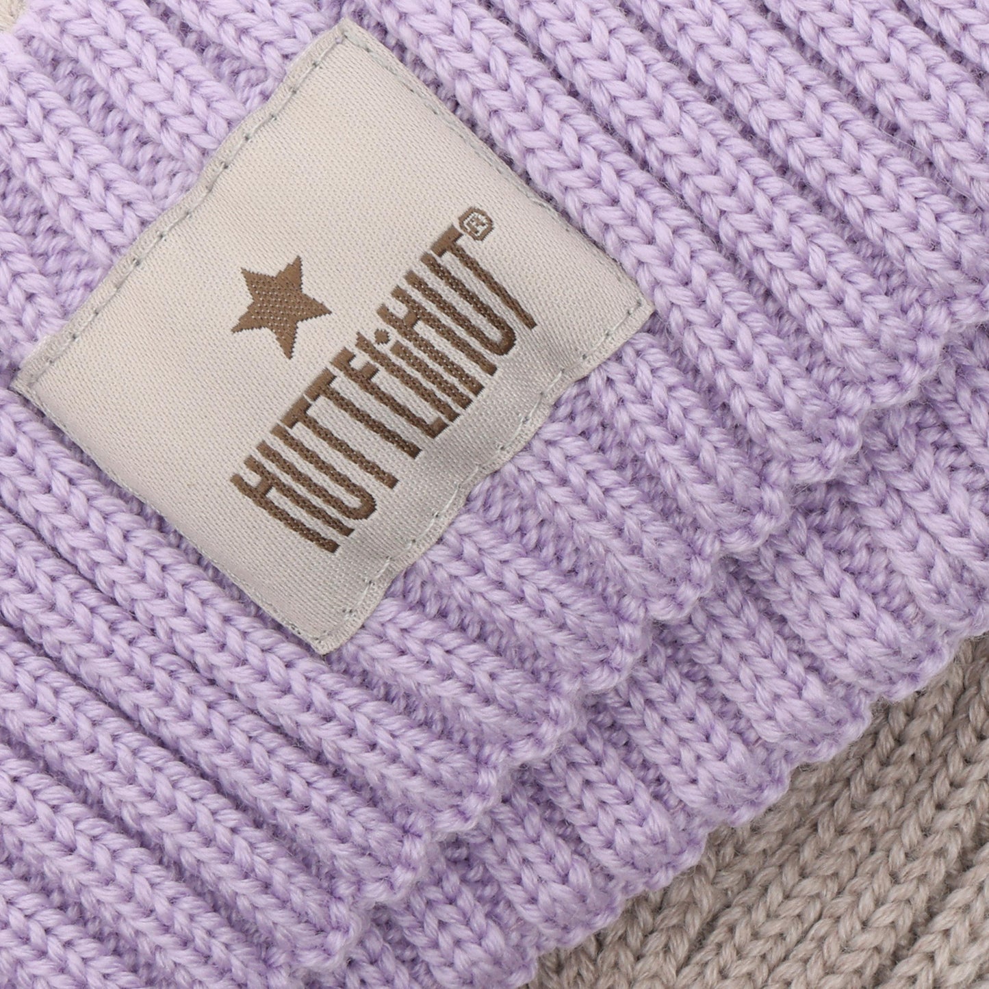 Detailansicht der Merino Strickmütze aus dem Bärechind Sortiment