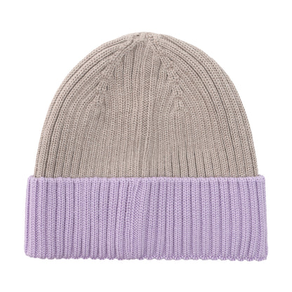 Rückansicht der Merino Strickmütze in Purple