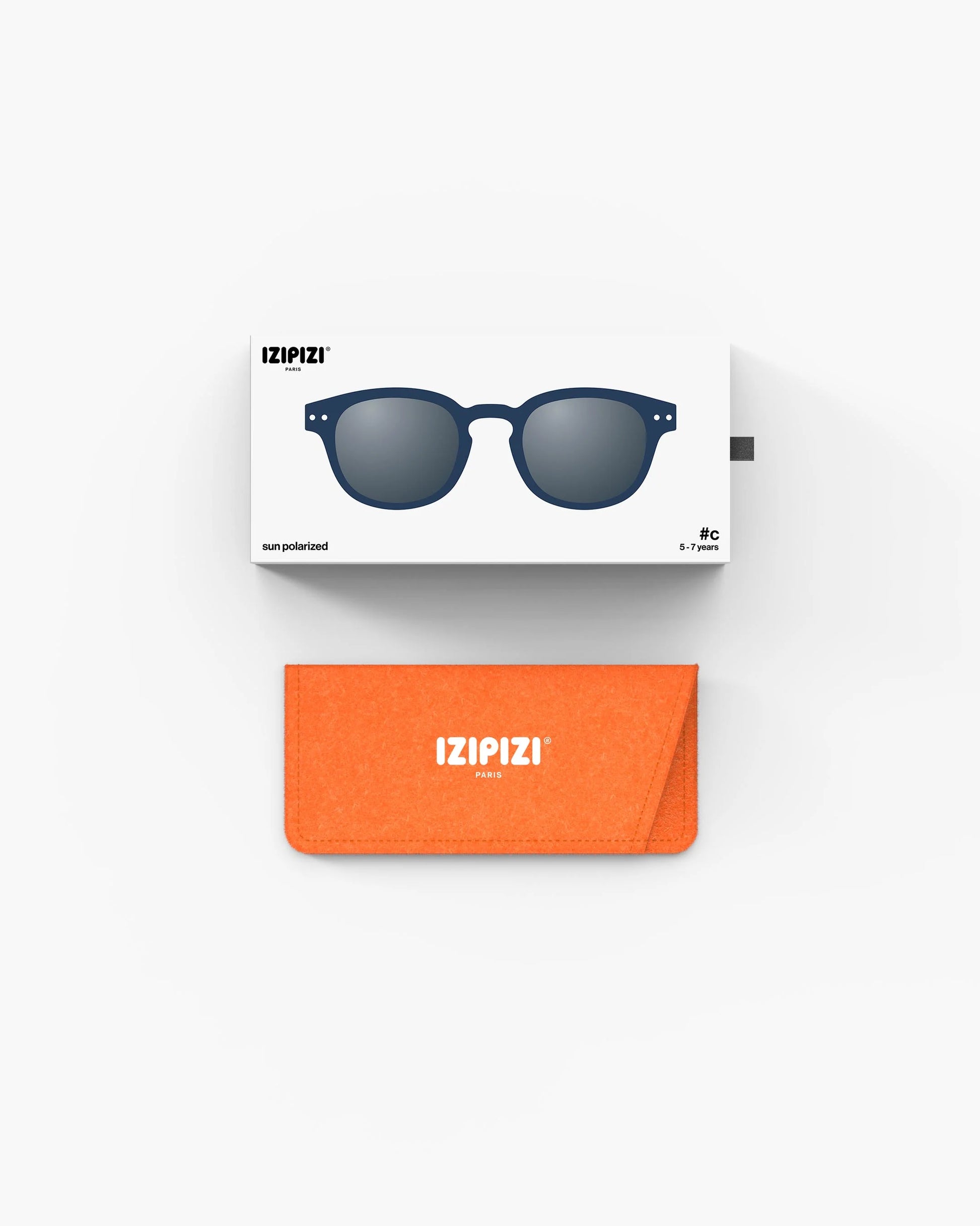 Detailansicht der IZIPIZI Kindersonnenbrille in Navy Blue