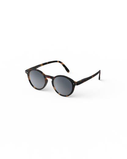 IZIPIZI Kinder Sonnenbrille Tortoise Seitenansicht mit runden Gläsern 5-7 Jahren – erhältlich bei Bärechind in Winterthur, Zürich, Schweiz