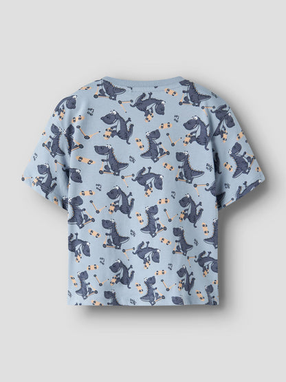 Cooles Kinder T-Shirt mit Skateboard Krokodil Muster von NAME IT erhältlich bei Bärechind Winterthur Zürich Schweiz