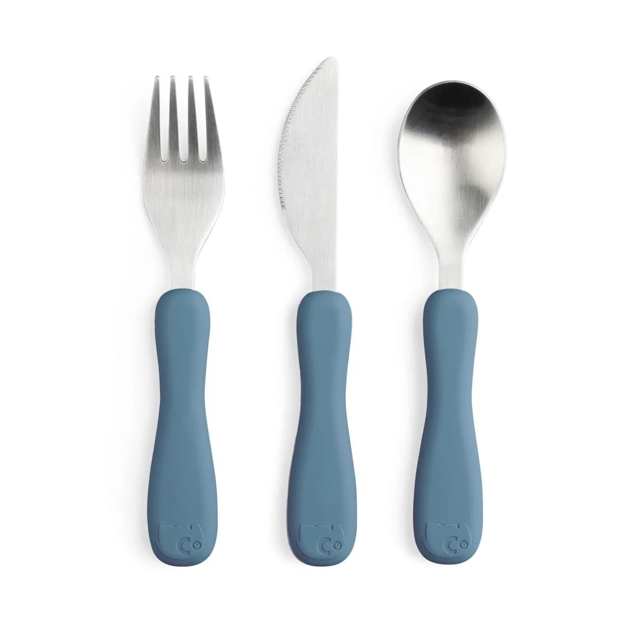 Kinderbesteck-Set in Blau mit Gabel, Messer und Löffel aus Edelstahl und ergonomischen Griffen.