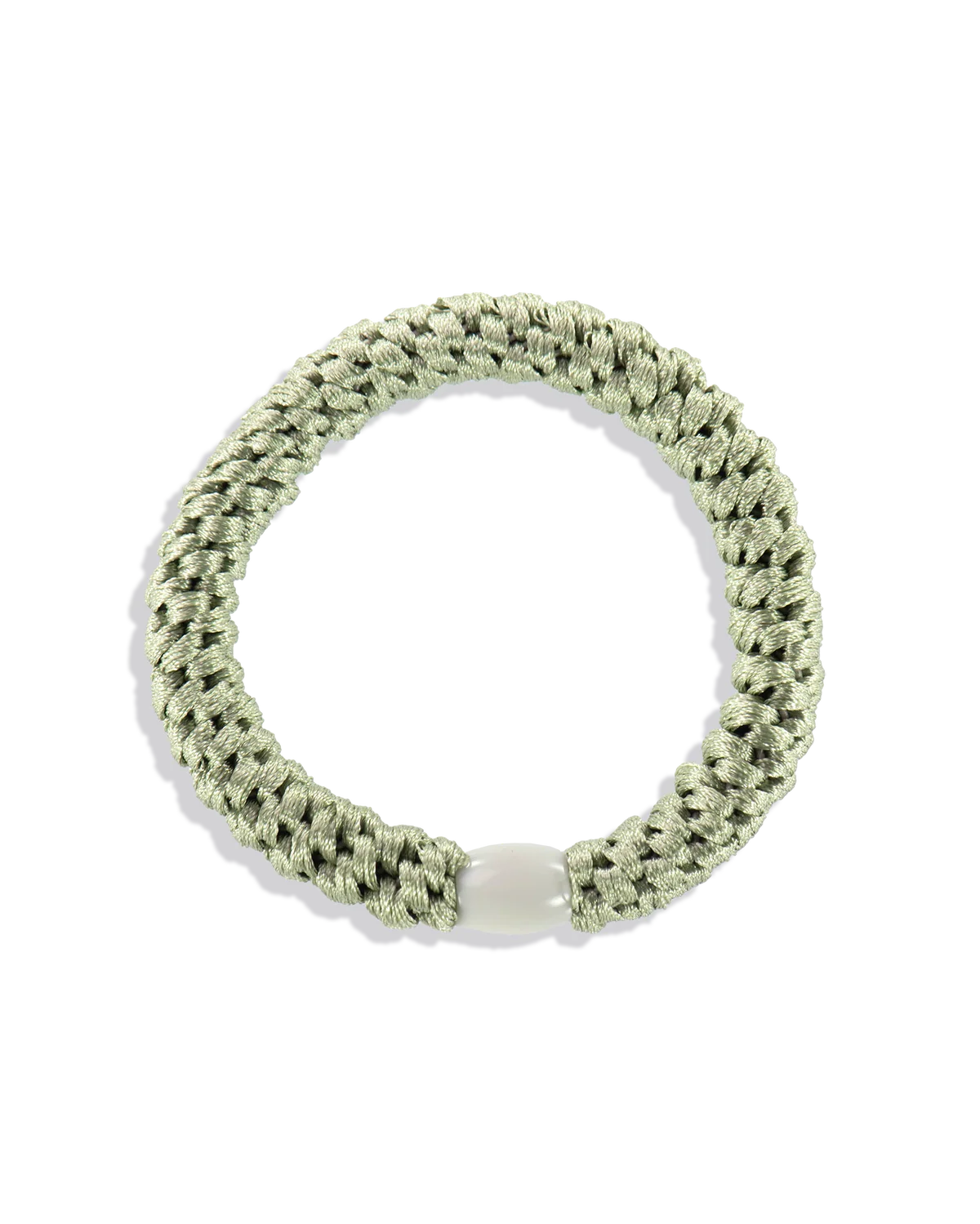 KKNEKKI Haargummi Dusty Lind Green – elastisch, farbecht & langlebig, erhältlich bei Bärechind Winterthur.