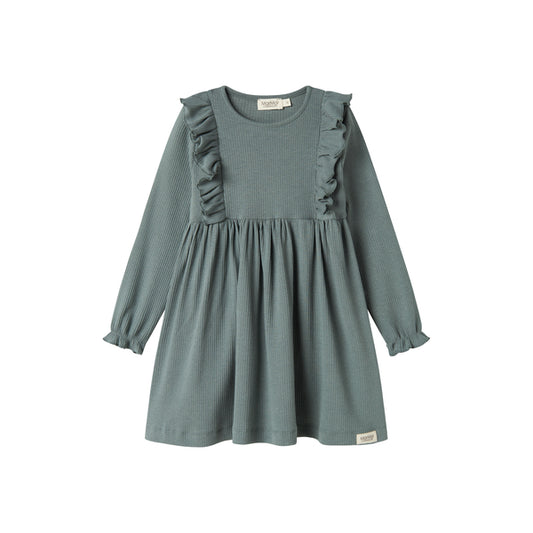 Kinderkleid Dikte aus Rippstoff in Dusty Green von MarMar, erhältlich im Bärechind in Winterthur, Zürich Schweiz.