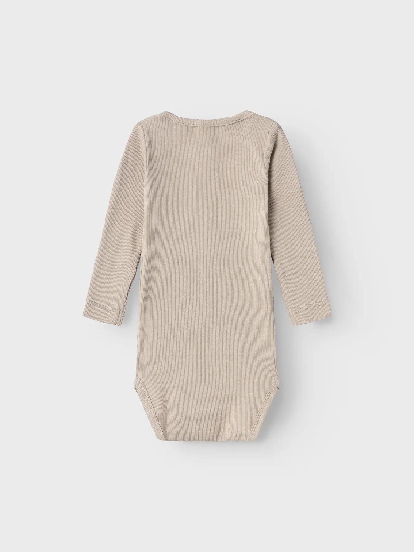 Rückansicht des Langarm Babybodys in Pure Cashmere von name it