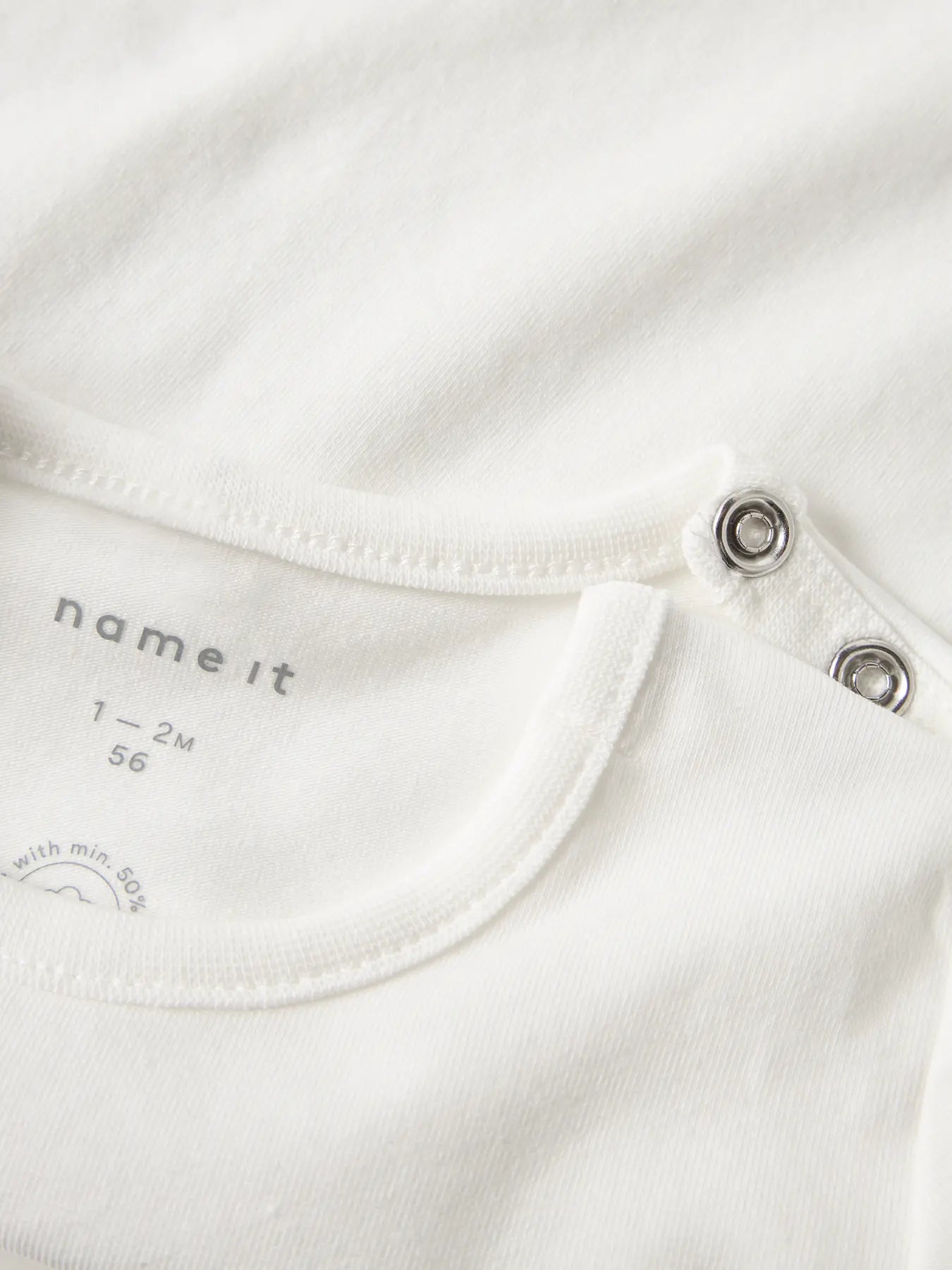 langarmshirt-detail-schulter-nameit-baerechind-winterthur-schweiz.jpg