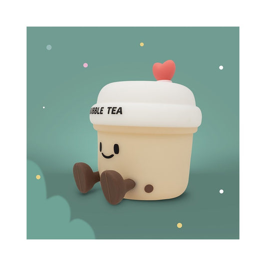 LED Nachtlicht in Form eines Bubble Tea Bechers aus Silikon, leuchtend im Kinderzimmer, erhältlich im Bärechind Winterthur Zürich Schweiz.