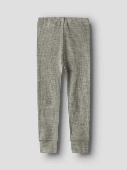 Rückansicht der Ripp-Leggings aus Wollmischung für Kinder.