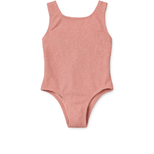 Liewood Bianco Badeanzug für Kinder in Dusty Rose. UV-Schutz UPF 40+, nachhaltiges Waffelgewebe. Erhältlich in Winterthur, Zürich, Schweiz.